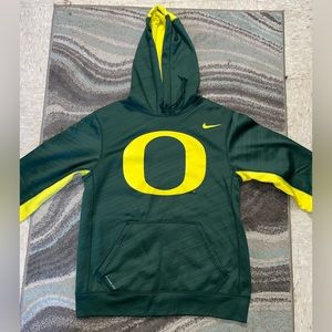 Small Nike Therma Fit pullover, used but great condition